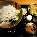 Sakana To Sake Hanatare - 