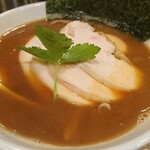 新橋 纏 - 特製烏賊煮干し鶏白湯らーめん