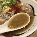 饗 くろ喜 - 真鱈の頭、アラ、昆布のミソスープ