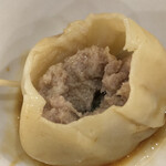 京鼎楼 - 小籠包の断面