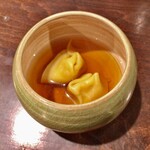 セルサルサーレ - じゃがいものラビオリのコンソメ仕立て