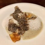 セルサルサーレ - 菊芋のポタージュ　ブッラータ　黒トリュフ