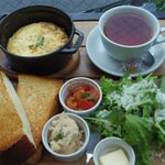 ブレッド&タパス 沢村 - 