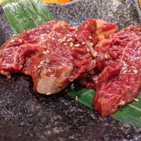 熟成ホルモン・山形牛 炭火焼肉 牛語 - サガリ