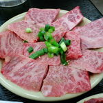 焼肉公園 - 特上バラは1200円