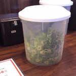 博多ラーメン　本丸亭 - 12.04ネギ達(無料)