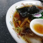 青島食堂 司菜 - 青島ラーメン（並盛）