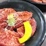 米沢牛・炭火焼肉 さか野 - 