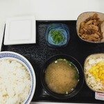吉野家 - 納豆牛小鉢定食（ご飯増量）