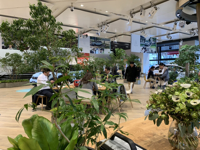 Honda ウェルカムプラザ青山カフェ ホンダ 青山一丁目 カフェ 食べログ