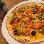 MEXICAN DINING BONOS - トルティーヤピザ