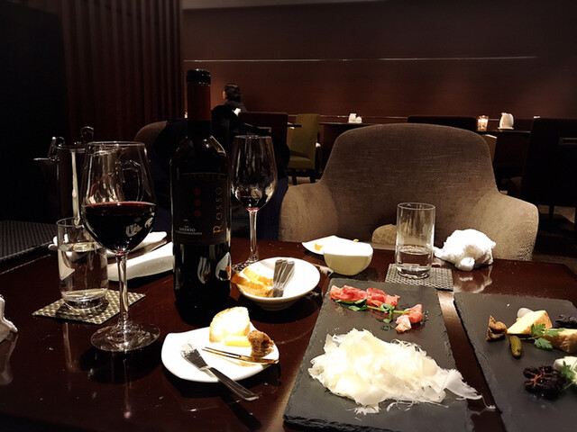 ラウンジ Lounge 金山 カフェ 食べログ