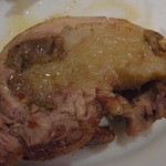 トラットリア・アルベロ - ウズラの１匹丸ごと　ウズラの骨の出汁で煮込んだリゾット詰め