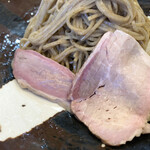 飯田商店 - 黒豚のかぶり（ウチモモ）