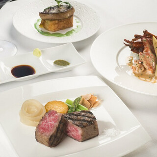 ランチ ディナー 黒毛和牛の溶岩石グリルステーキやオマール海老 フォアグラのソテー等 限定豪華ディナー 10 000コース 銀座響ブッフ 銀座 ステーキ 食べログ ランチ ディナー 黒毛和牛の溶岩石グリルステーキやオマール海老 フォアグラのソテー等 限定豪華ディナー 10 000コース 銀座響ブッフ 銀座 ステーキ 食べログ