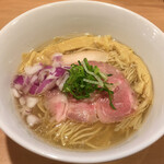 らぁ麺 みうら - 塩らぁ麺（800円） 