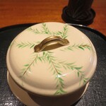 東山 吉寿 - 柳川風鍋、この器も素敵!