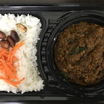 Suisai - ほうれん草チキンキーマカレー1000円