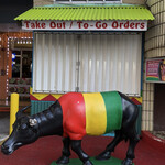 Jamaican Grill - ジャマイカ牛もお出迎え