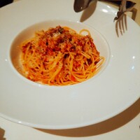 イタリア料理 リストランテ フィッシュボーン - パスタ すだち鳥と大根のラグーソース