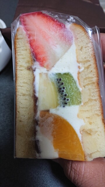 どらサンド By めた坊shige お菓子の家 もちのき 万野店 富士宮 和菓子 食べログ