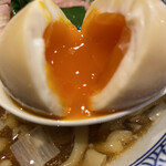 麺処ほん田 - とろーり味玉