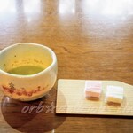 呈茶処　望塔亭 - 抹茶一服500円