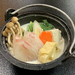 割烹 福登美 - 鯛と湯葉の豆乳小鍋