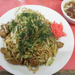 満腹ラーメン三宝 - 辛モツ焼きそば【700円】