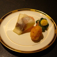 中国料理 皇家龍鳳 - 北京ダックと蟹爪の揚げ物 