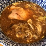 秋葉原ラーメン わいず - スープ