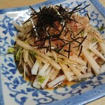 居酒屋 翔 - 大根サラダ