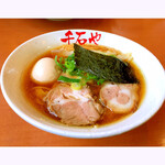 Sengokuya - 醤油よくばりメン( 細ストレート麺 )  900円