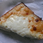 ブーランジェリー エス - 今日のお昼は焼き立てのクロックドムッシュを。。