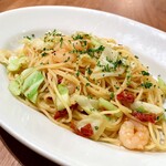 ラ ココリコ - 小海老・キャベツ・ドライトマトの
            ペペロンチーノ スパゲッティ（930円 ＋税）