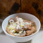 駅前酒場 - 2020.1 もつ煮込み（350円）