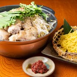 Kakurega Motsu Nabe Izakaya Fuufuu - 