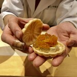 銀座 しのはら - フォアグラとあんぽ柿の最中