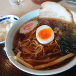 辛さ一本道　路山 - 辛くない醤油ラーメン