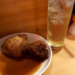 博多のおでん - ばくだんキツネ&舞茸&ハイボール