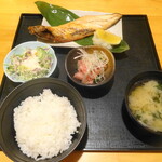 和食処 八田 - 日替わりさかな定食「サバ文化干し」