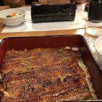 鰻割烹 伊豆栄 本店 - 