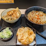 ゆで太郎 - ミニとり舞茸天丼セット＋かき揚げ