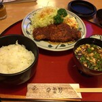 安曇野 - 味噌カツ定食 税抜1250円