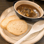 大しま - お通しのビーフシチュー