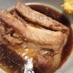 味安 - 角煮４６０円トロトロです