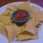 チップス＆サルサ（５９０円）