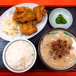 味A - 大サービスランチ 唐揚げ＋台湾とんこつラーメン