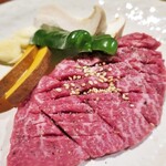 フジヤマ食堂 - モモ（赤）