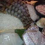 Faiya Ho Ru Yonsen - 豊洲直送の新鮮な海鮮五種盛り